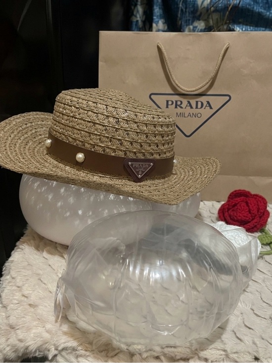 nwt Straw Boater Hat main image 2